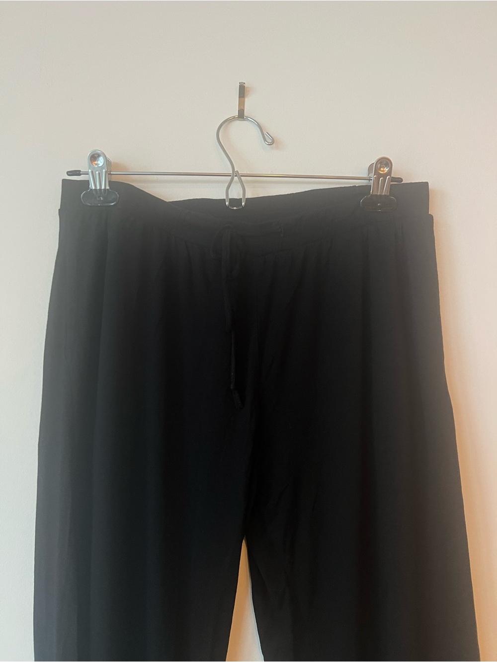 Black Wide‑Leg Drawstring Pants – Size Medium - Picture 5 of 6